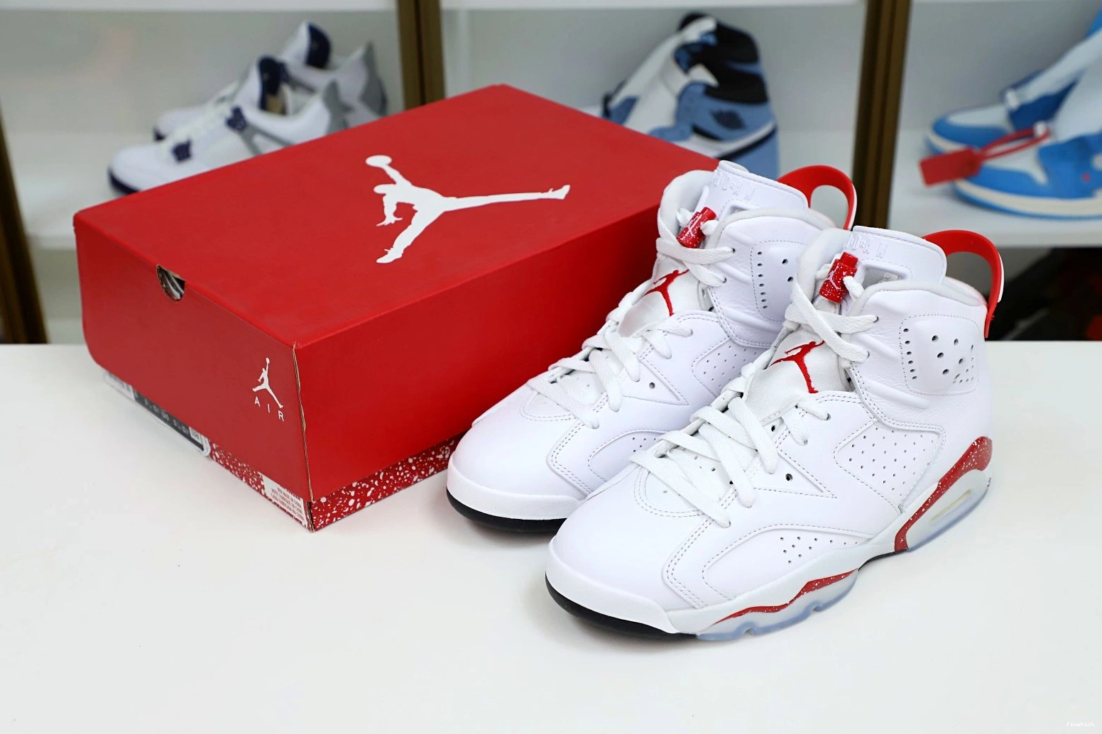 RED 6 JORDAN AIR OREO 1219